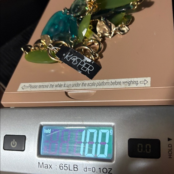 KASPER SHADES OF GREEN LARGE RESIN BEADED GOLD TOGGLE CLASP 18-21" NECKLACE-NWT - Picture 9 of 11